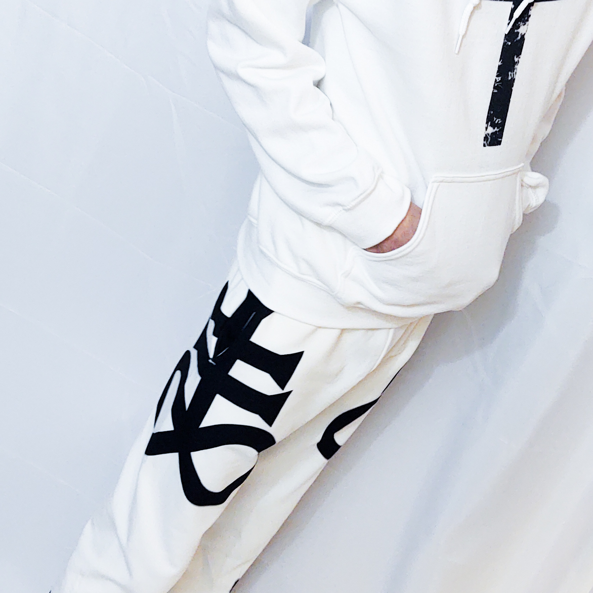 Leviathan Cross - Men's Joggers